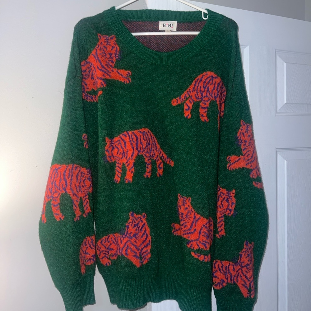 NEW wo tags BiBi Tiger Sweater